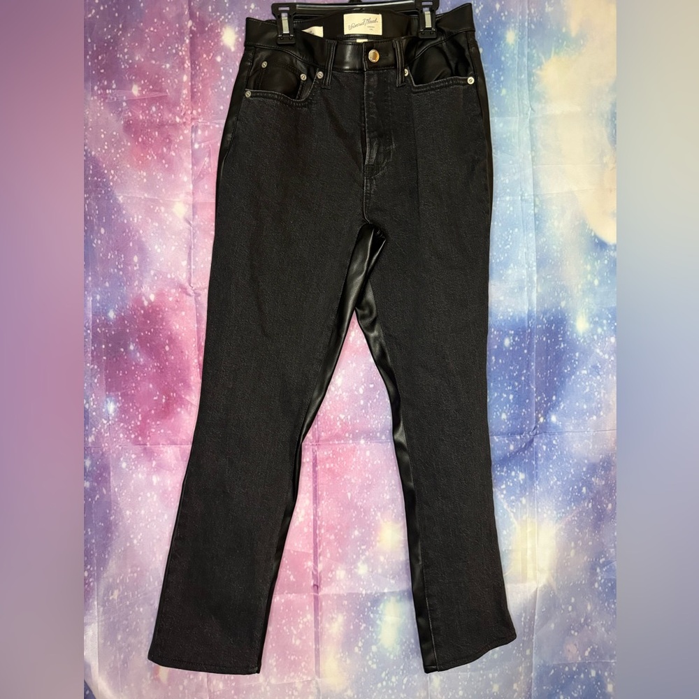 Universal thread mid rise 80’s slim half faux leather pants 🛍